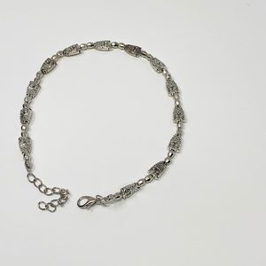 Owl Anklet Silver colored.